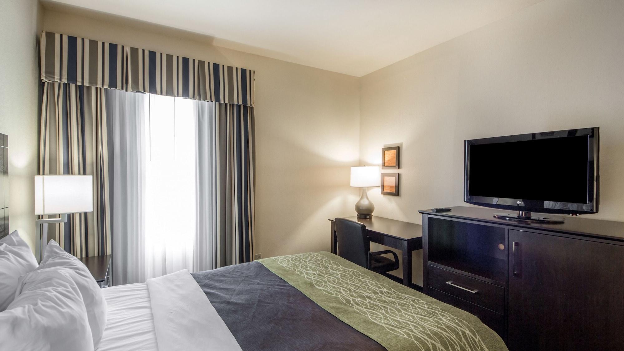 Quality Inn Tulsa-Downtown West Экстерьер фото